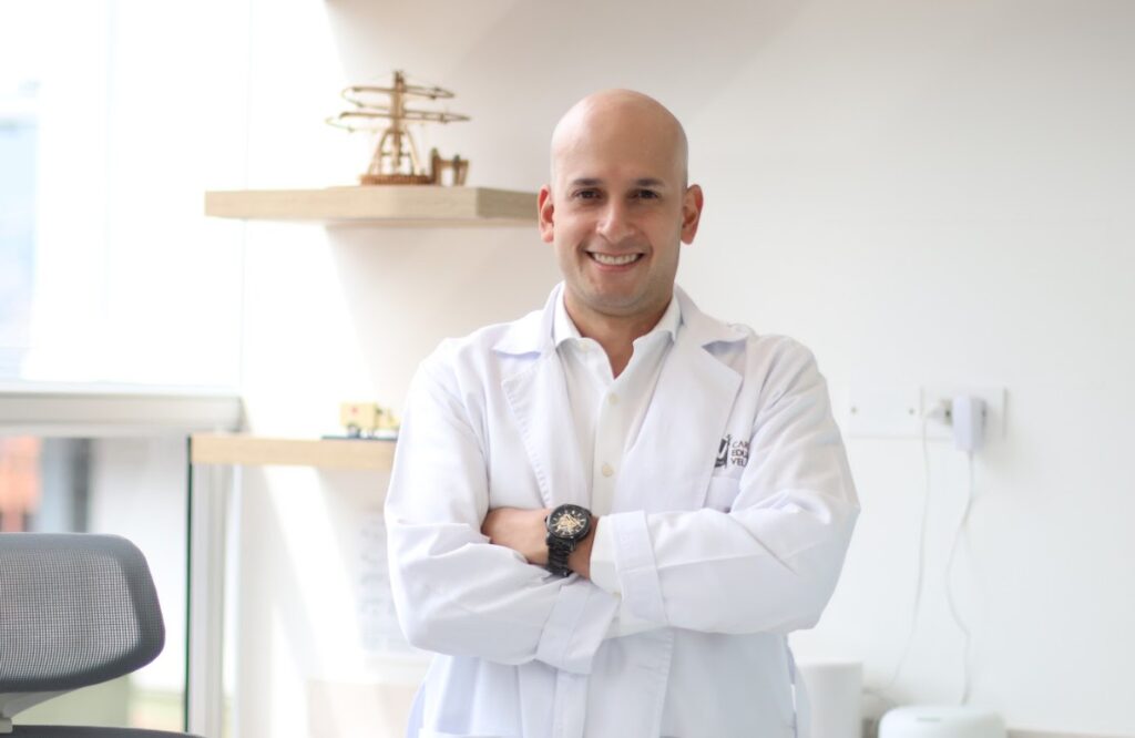 Vasectomy in Medellin with Dr. Carlos Velásquez Urólogist