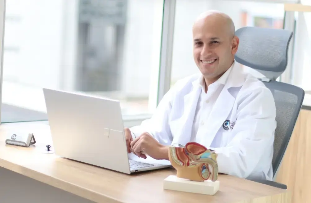 Peyronie´s Disease treatment in Medellín-Dr. Carlos Velásquez- Non-Surgical Management for Mild or Early Cases